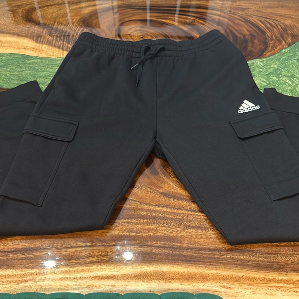 Adidas sweatpants